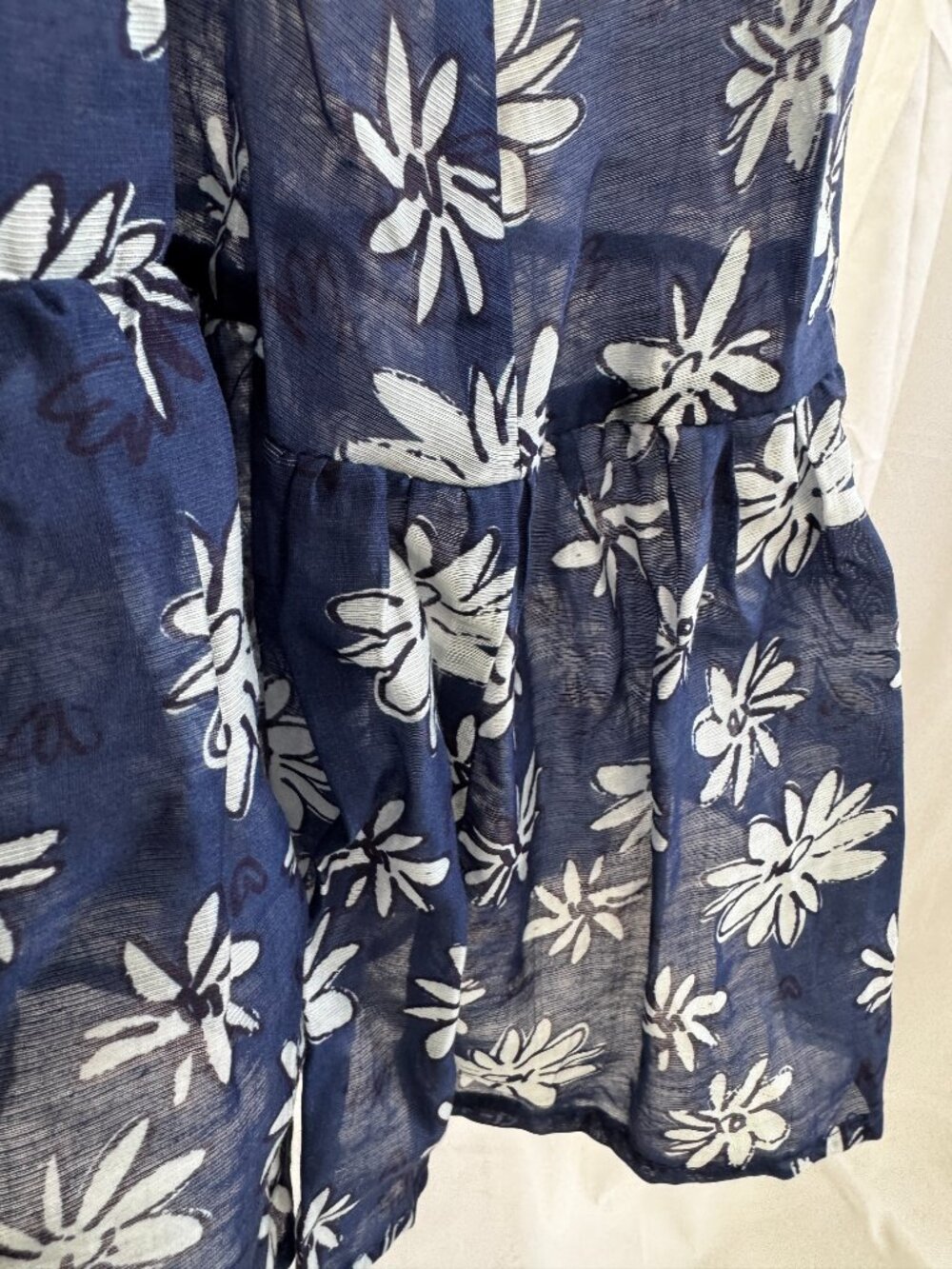 THML Navy White Floral Smocked Puff Sleeve Cottagecore linen blend Midi Dress - Picture 11 of 16